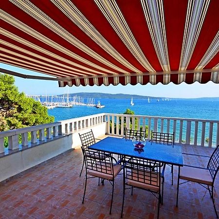 Apartment Luxury Cream Kaštela Rum bild