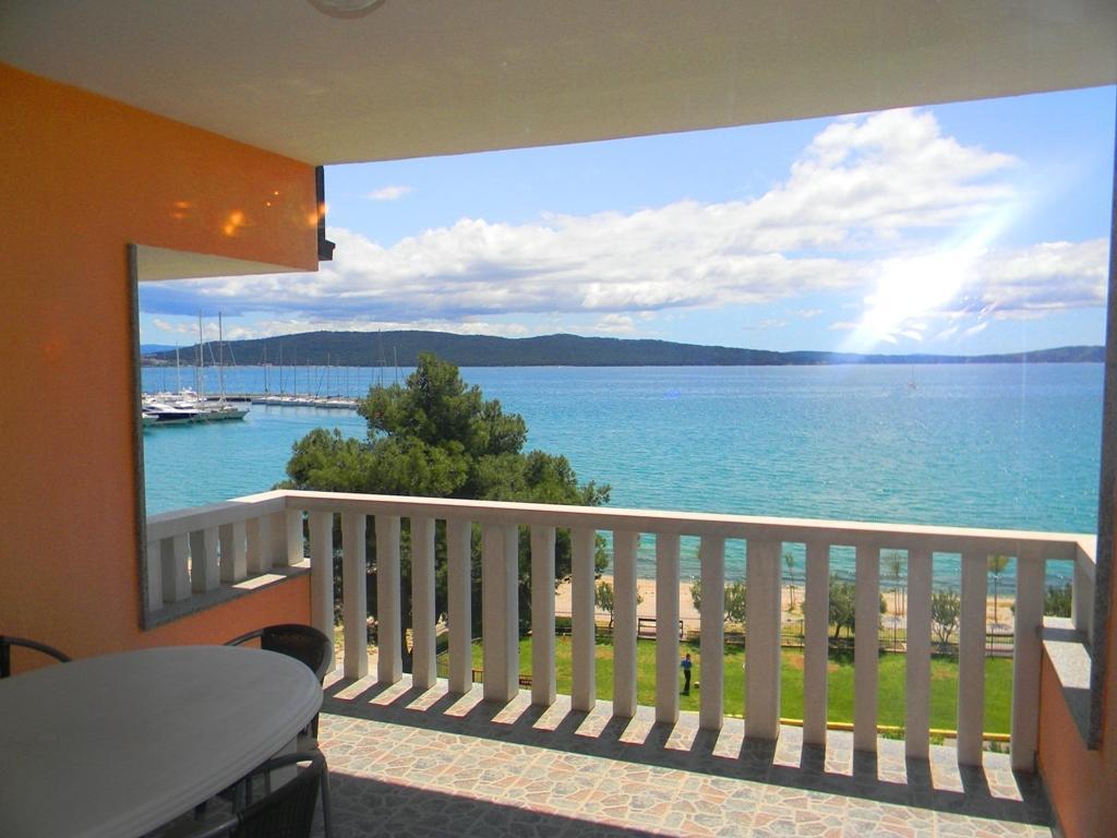 Apartment Luxury Cream Kaštela Rum bild