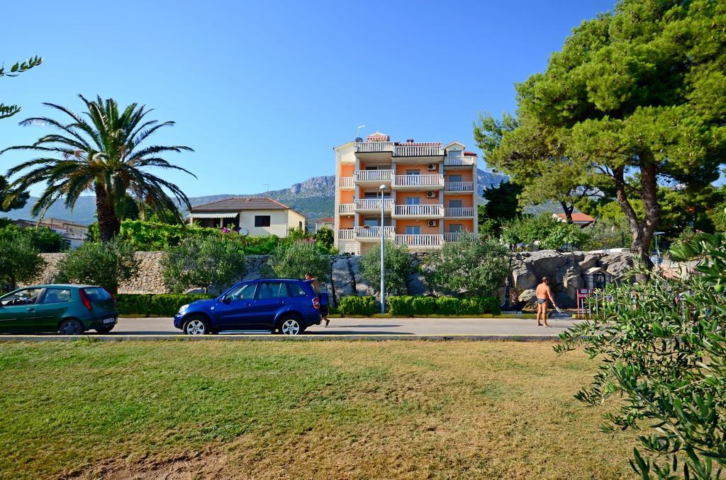 Apartment Luxury Cream Kaštela Rum bild